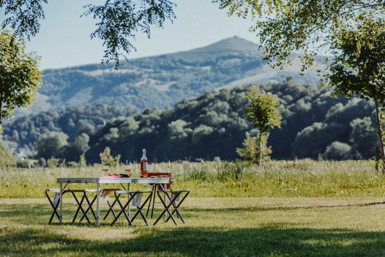 Tente Safari Lodge Ferme Carrique Tardets-Sorholus Dış mekan fotoğraf