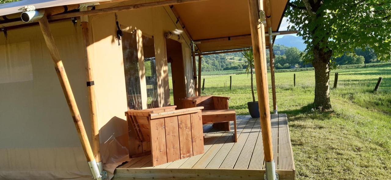 Tente Safari Lodge Ferme Carrique Tardets-Sorholus Dış mekan fotoğraf