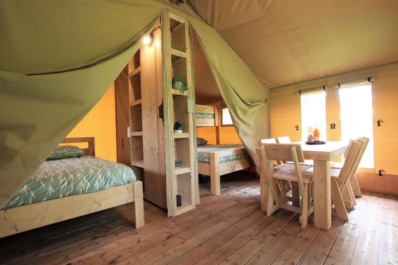 Tente Safari Lodge Ferme Carrique Tardets-Sorholus Dış mekan fotoğraf
