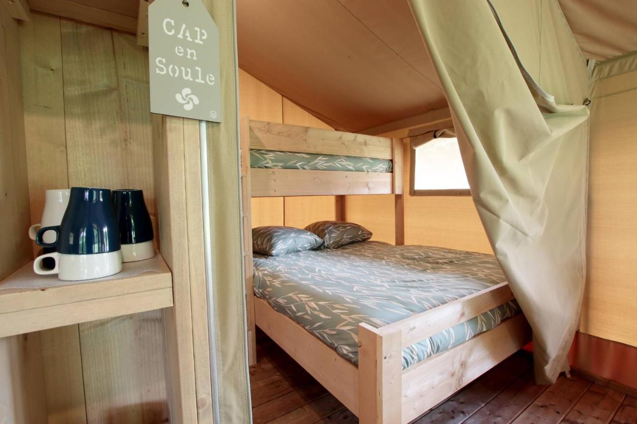 Tente Safari Lodge Ferme Carrique Tardets-Sorholus Dış mekan fotoğraf