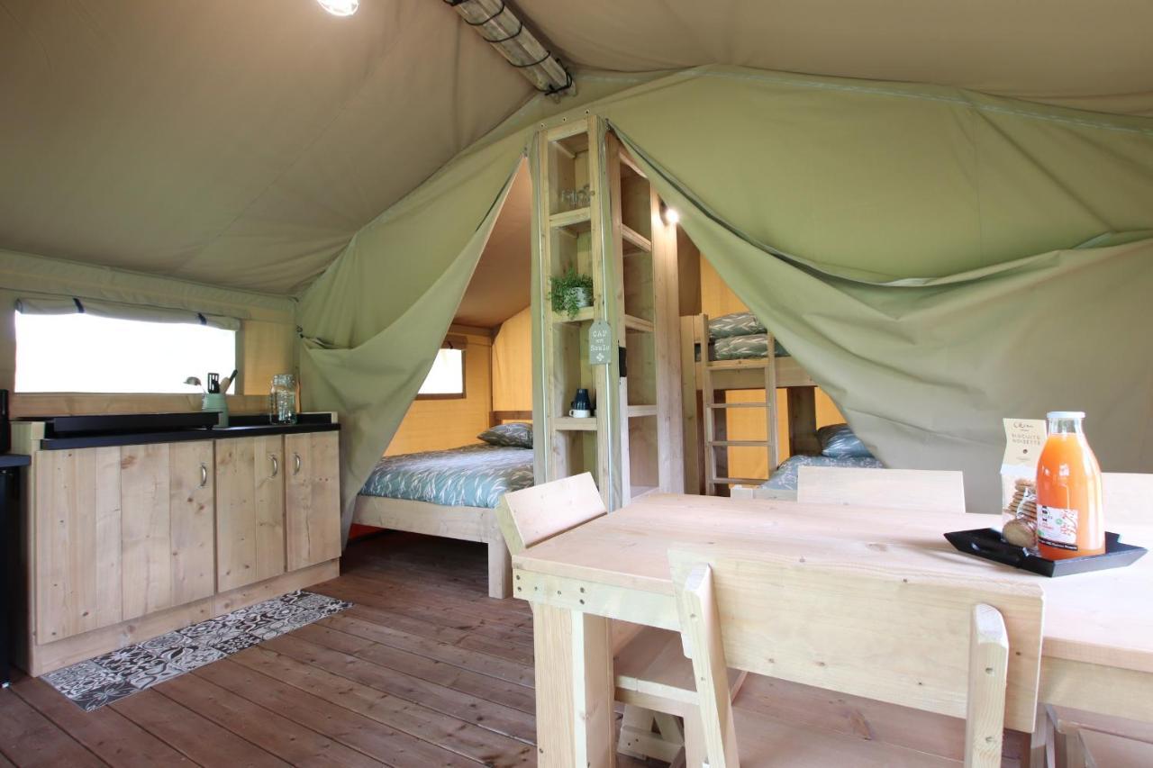 Tente Safari Lodge Ferme Carrique Tardets-Sorholus Dış mekan fotoğraf