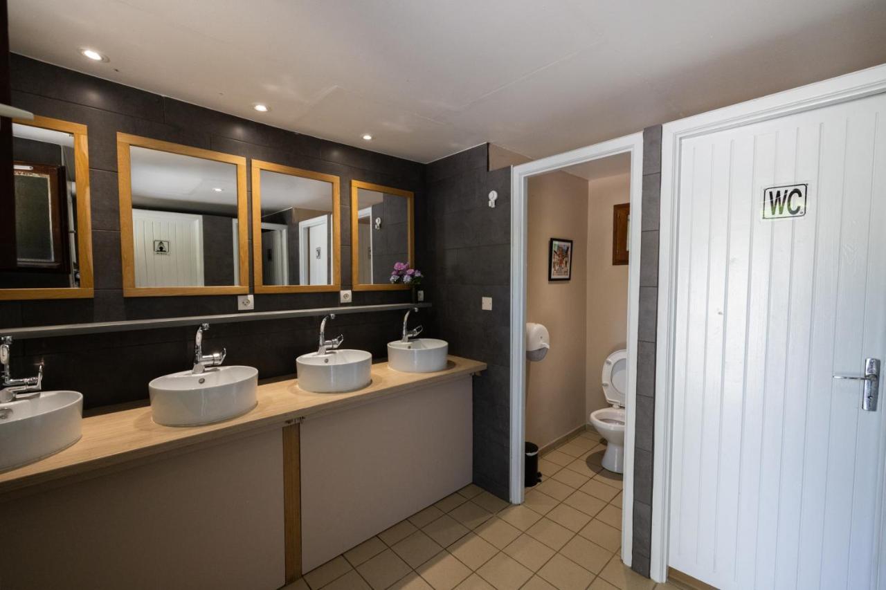 Tente Safari Lodge Ferme Carrique Tardets-Sorholus Dış mekan fotoğraf